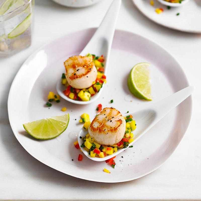 Photo of Scallops with mango salsa by WW