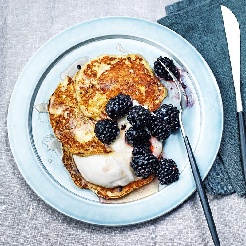 Photo of 2-ingredient pancakes by WW