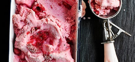 Frozen raspberry yogurt