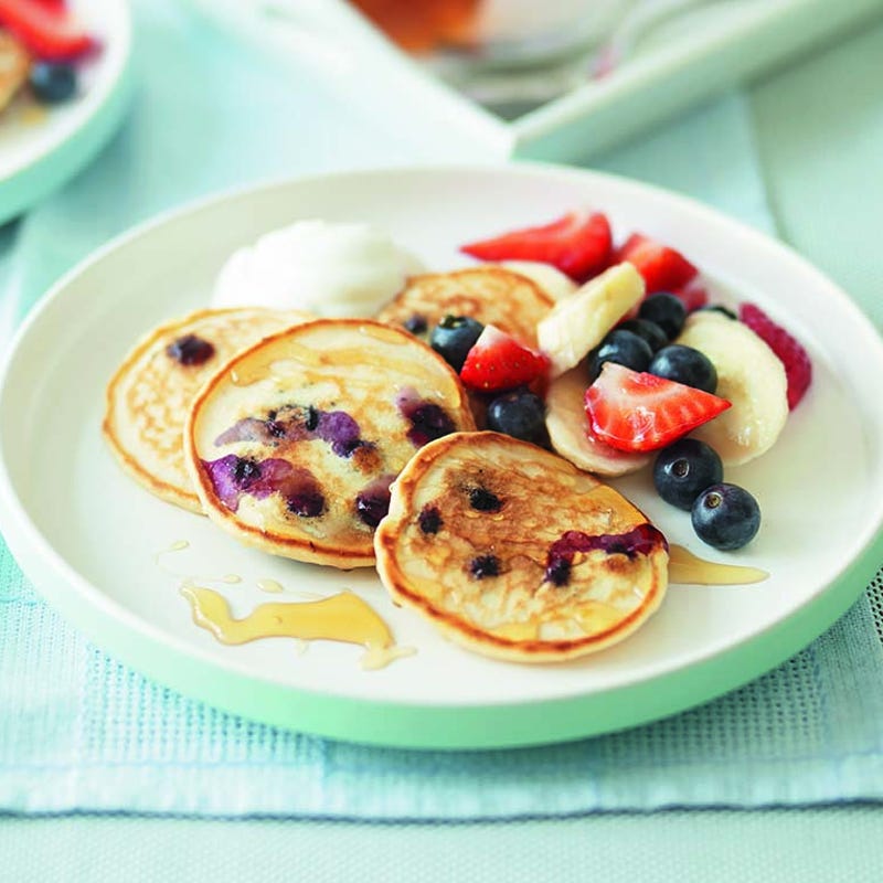 Photo of Banana & berry pancakes by WW