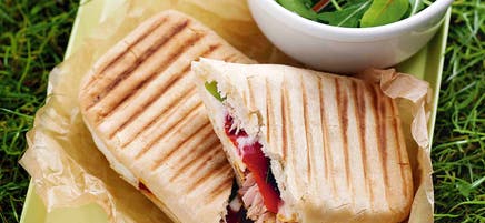 Tuna & red pepper panini