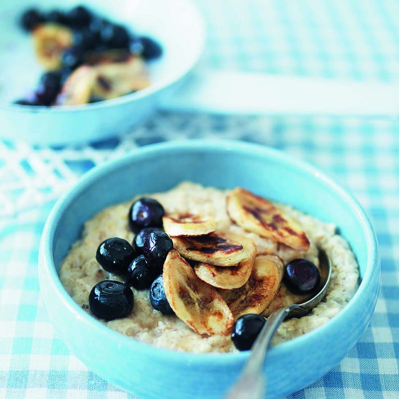 Photo of Porridge with caramelised bananas & blueberries by WW