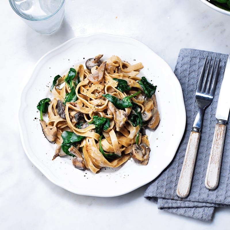 Photo of Creamy mushroom & spinach pasta by WW