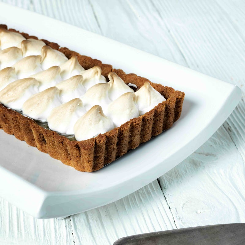 Photo of Zingy lemon meringue bar by WW