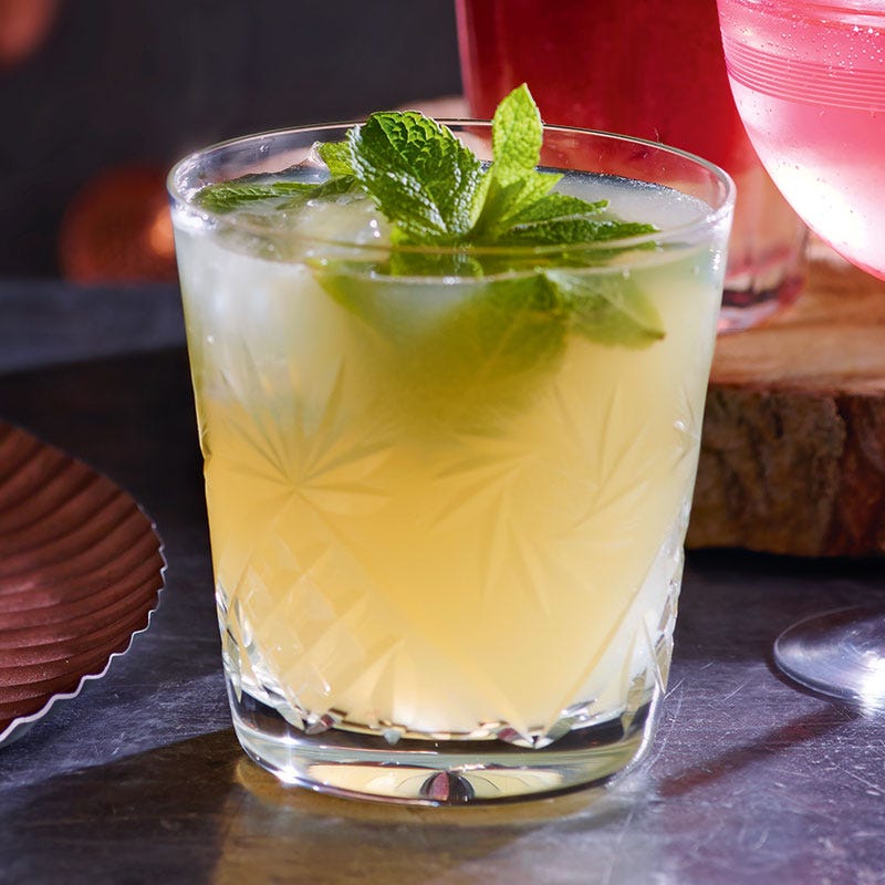 Photo of Apple, elderflower & mint mocktail by WW