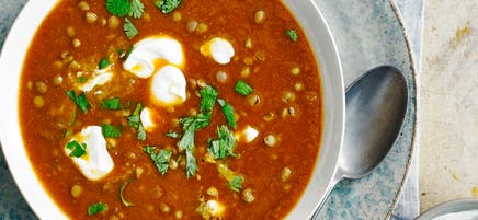Spiced carrot & lentil soup