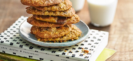 Chocolate chunk oatmeal cookies