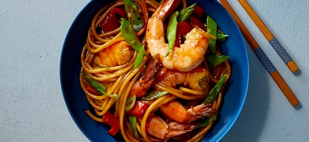 Shrimp and vegetable lo mein