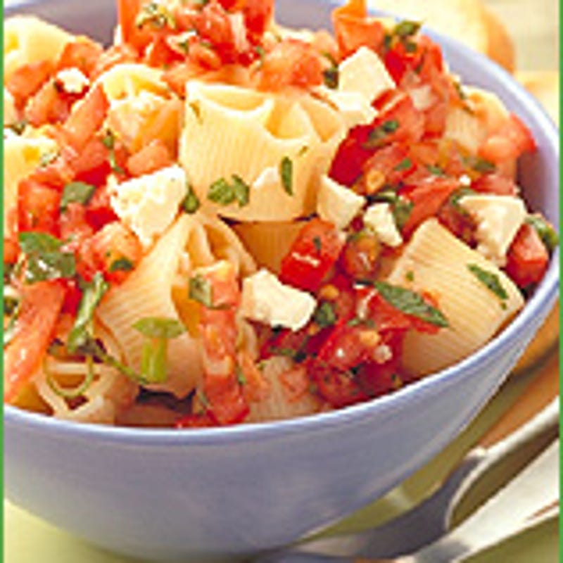 Photo of Radiatore with fresh tomato sauce by WW
