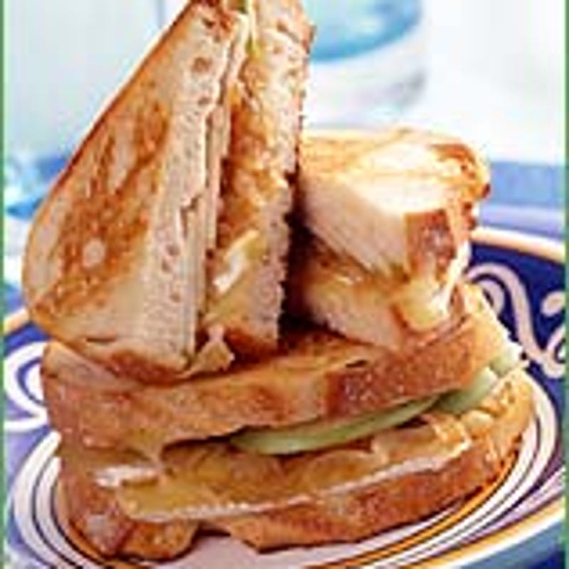 Photo of Grilled brie and apple sandwiches by WW