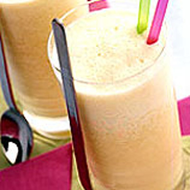Photo of Pineapple coconut smoothie by WW