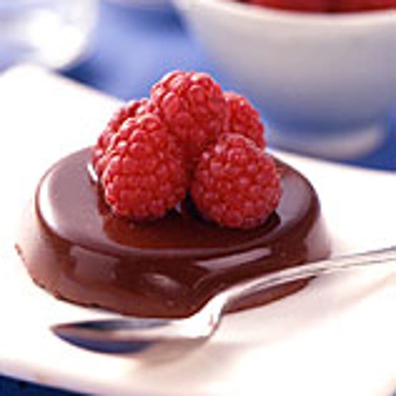 Photo of Mini chocolate mousse tarts by WW