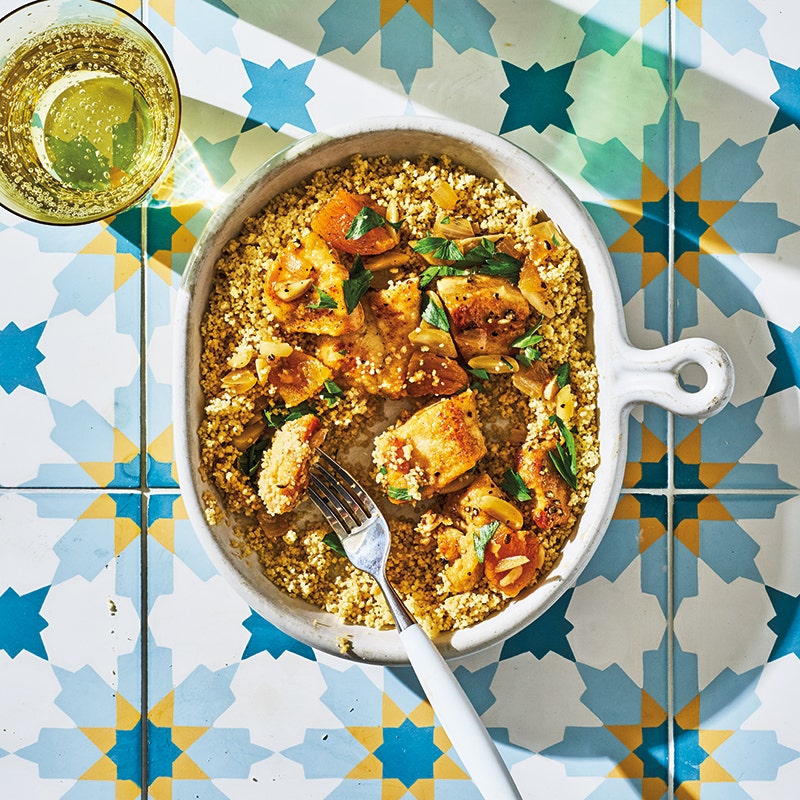 Chicken tagine with apricots & almonds