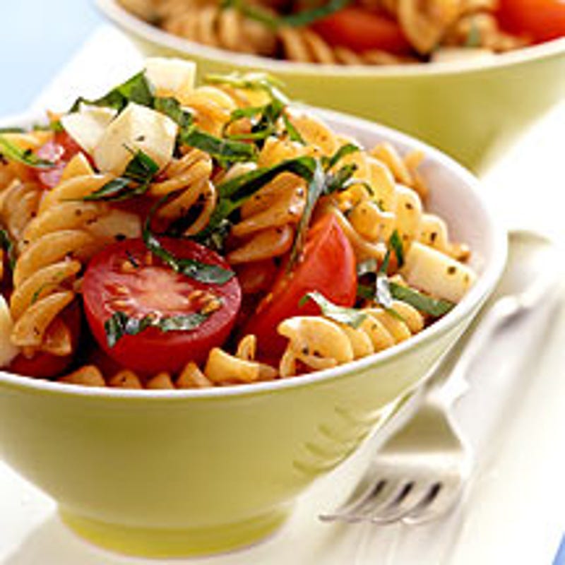 Photo of Tomato, basil, and smoked mozzarella pasta salad by WW