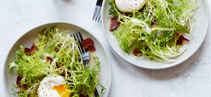 Frisées aux lardons salad