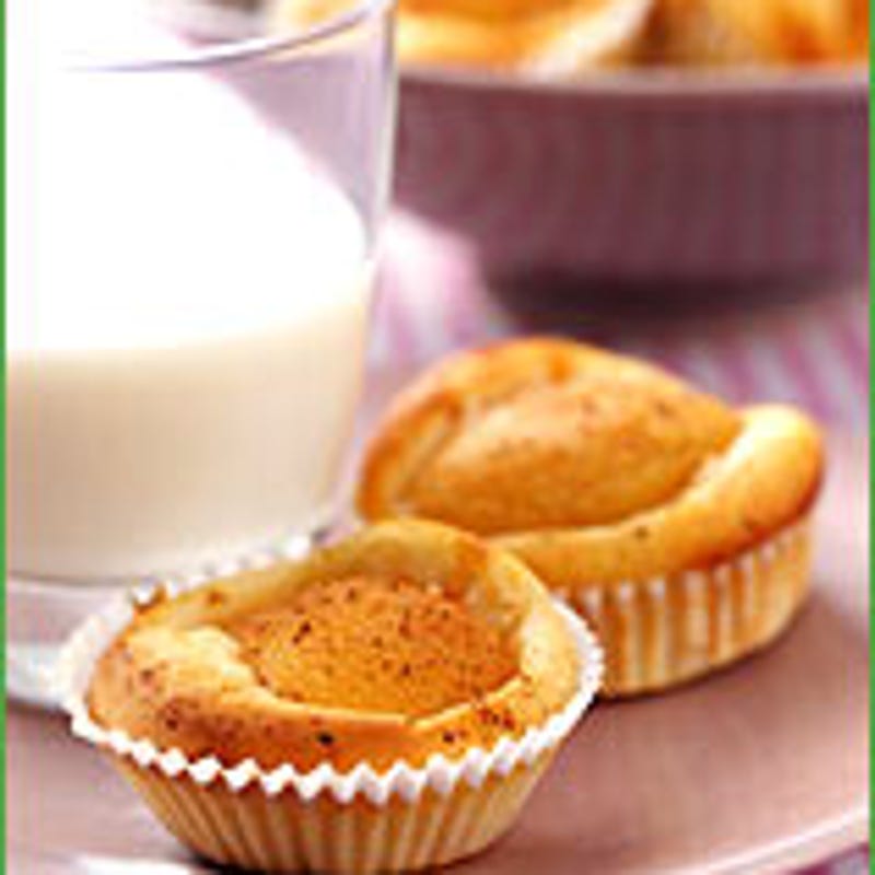 Photo of Peach kuchen cupcakes by WW