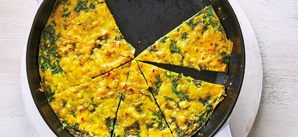 Spinach and cheddar frittata