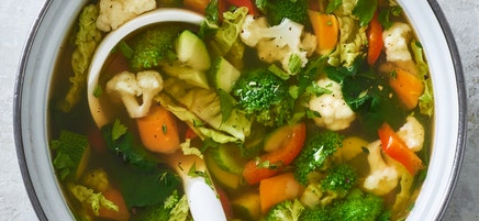 Fresh vegetable soup