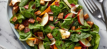 Cheddar, Apple & Walnut Salad