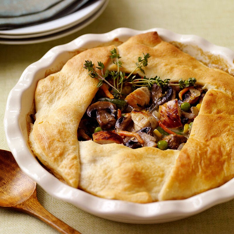 Old-fashioned chicken pot pie