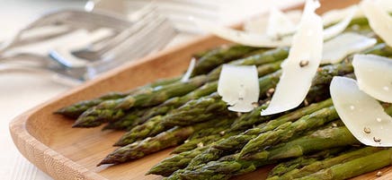 Roasted asparagus with shaved parmesan