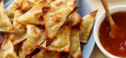 Crispy Thai pork and shrimp wontons