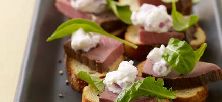 Beef crostini