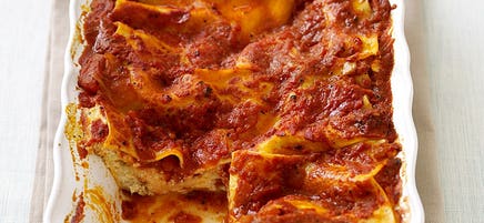 Tomato and pepper lasagna