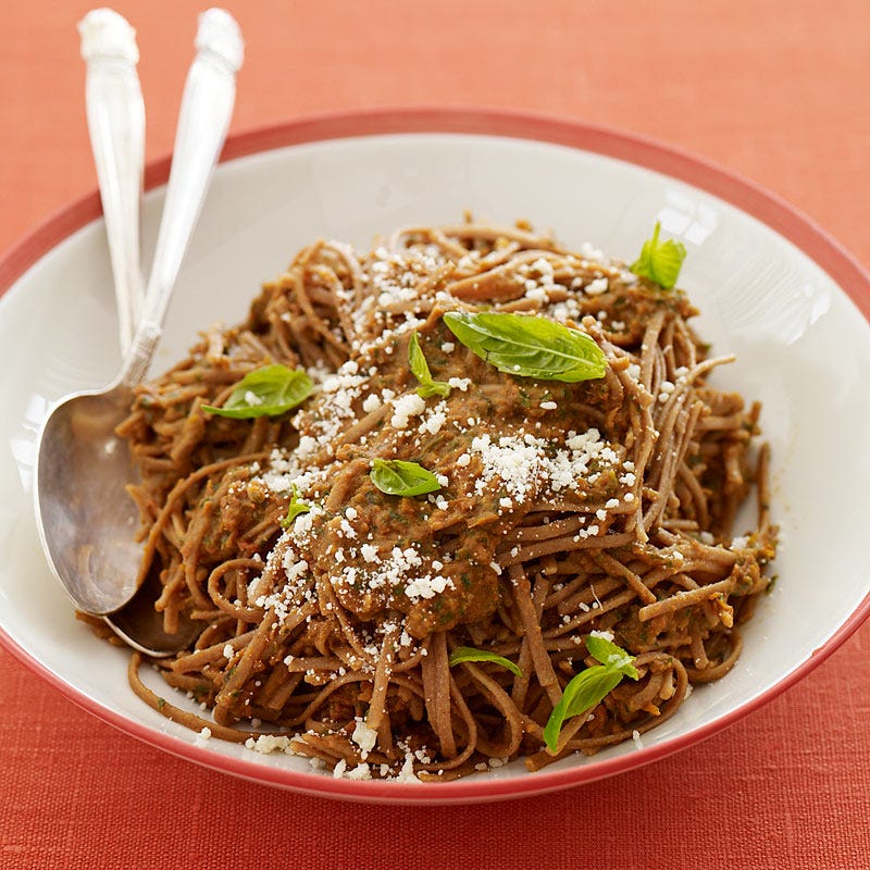 Photo of Linguini with sun-dried tomato pesto by WW