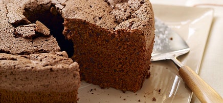 Chocolate walnut cake