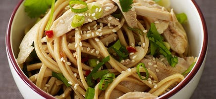 Sesame noodles with chicken
