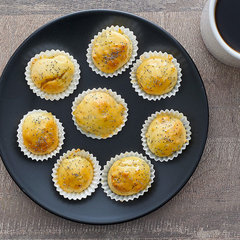 Photo of Lemon–poppy seed mini-muffins by WW