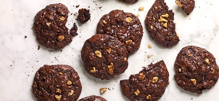 Chewy Chocolate-Walnut Cookies