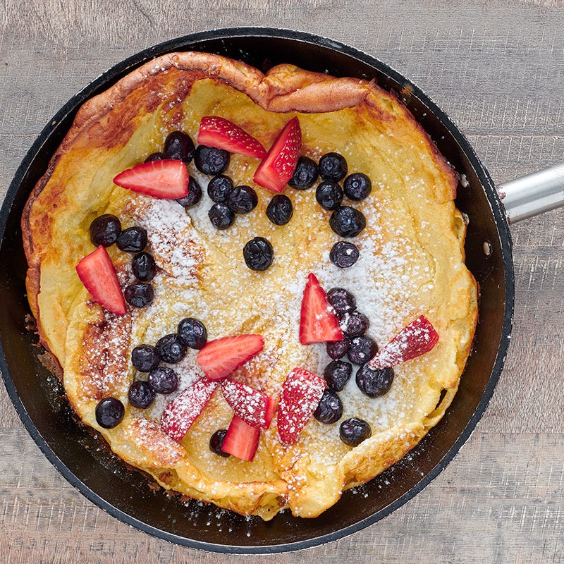 Photo of German pancake with fresh berries by WW