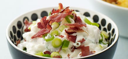 Horseradish-bacon dip