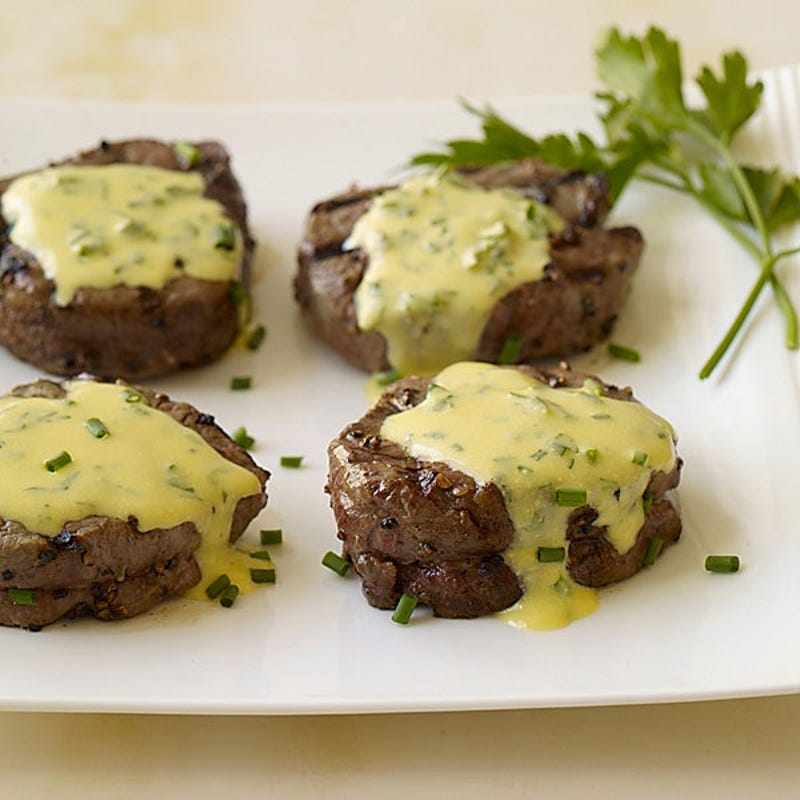 Filet Mignon with Bearnaise Sauce