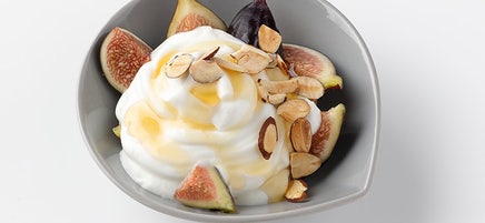 Figs with Greek Yogurt, Honey, and Walnuts