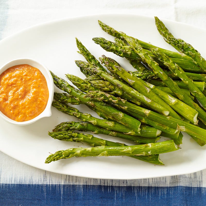 Photo of Roasted asparagus with pepper sauce by WW