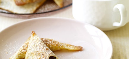Baked chocolate, almond, and cranberry wontons