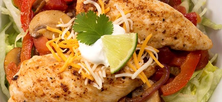 Chicken fajita salad