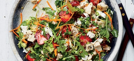 Chicken, Strawberry & Goat Cheese Salad with Tarragon Vinaigrette