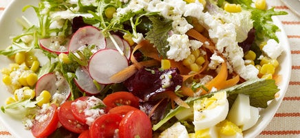 Egg, veggie and avocado salad with tarragon vinaigrette