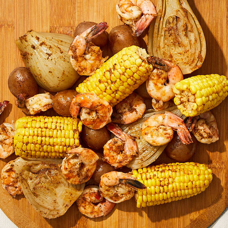 Old-fashioned shrimp boil