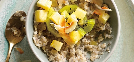 Tropical oats with chia seeds
