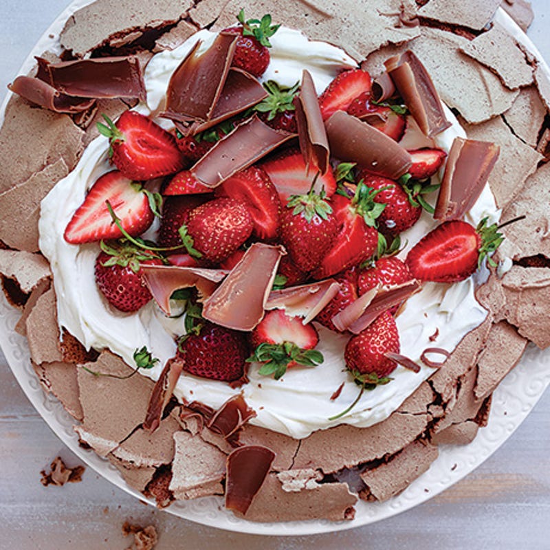 Photo of Chocolate-berry pavlova by WW
