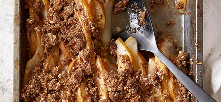 Pear crisp with star anise