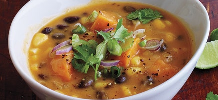 Smoky sweet potato and black bean soup