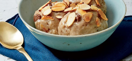 Banana-chocolate chip "nice" cream