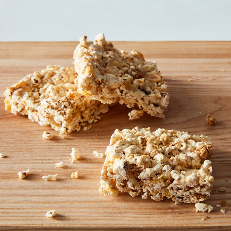 Photo of Chewy marshmallow-peanut popcorn bars by WW