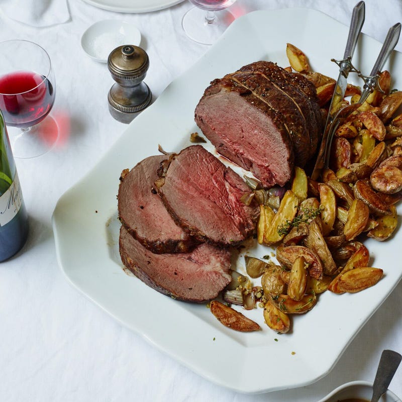 Sirloin spoon roast with gravy and thyme potatoes